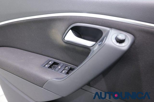 VOLKSWAGEN Polo 1.0 MPI 75CV 5PORTE BUSINESS NEOPATENTATI