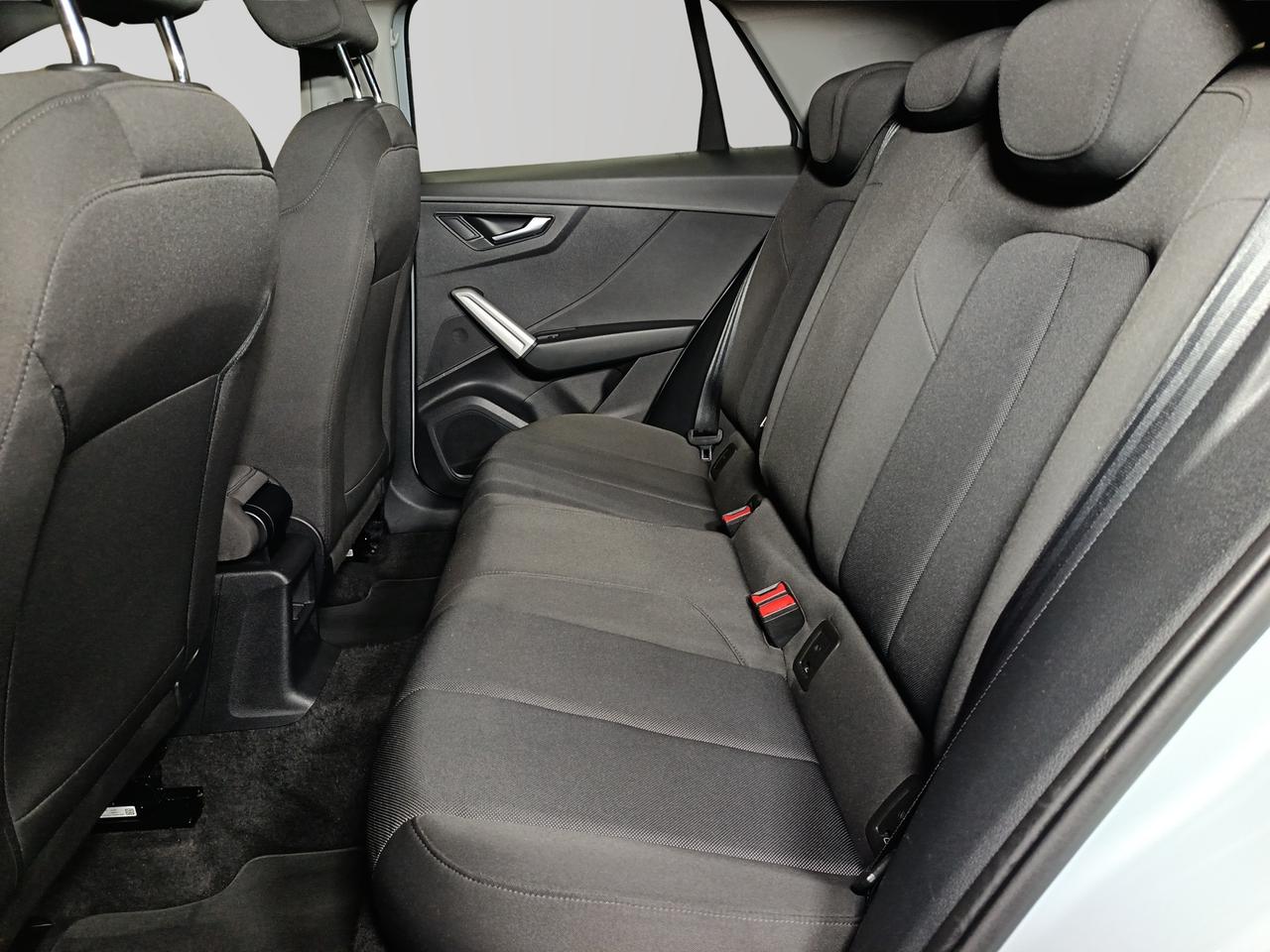 AUDI Q2 - Q2 30 TDI S tronic Business