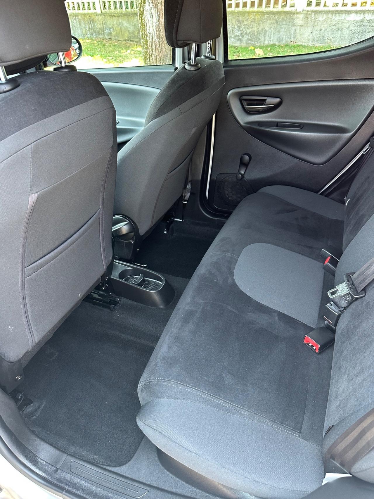 Lancia Ypsilon 1.2 69 CV 5 porte Elle