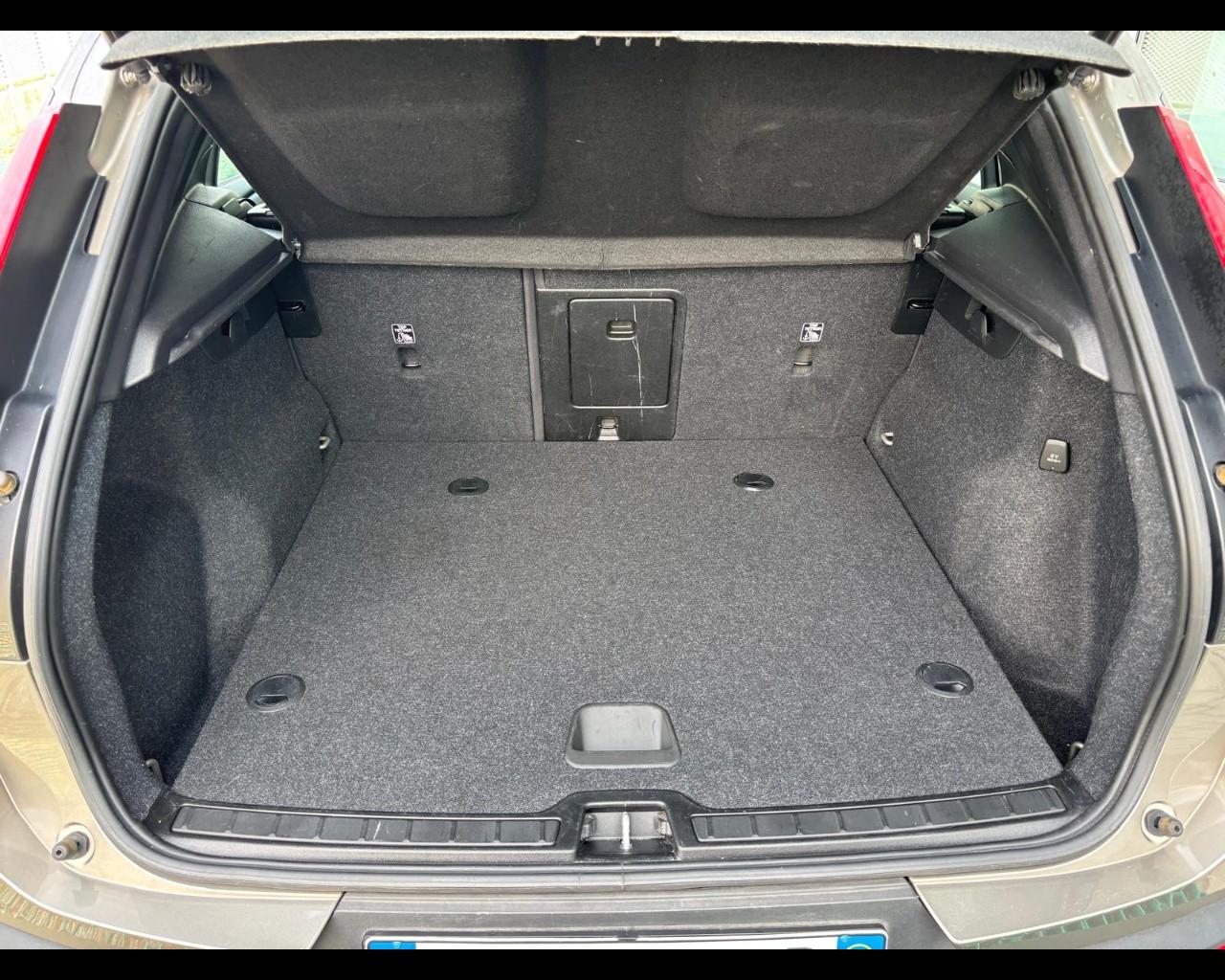 VOLVO XC40 N1 - XC40 N1 1.5 T2 Momentum geartronic AUTOCARRO
