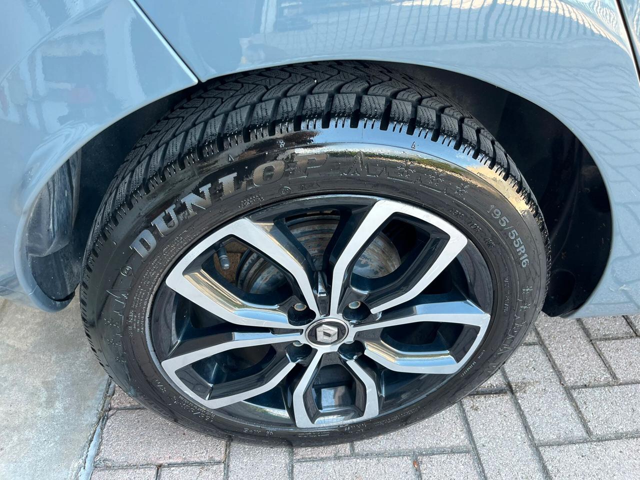 Renault Clio dCi 8V 90 CV Moschino ok neopatentati