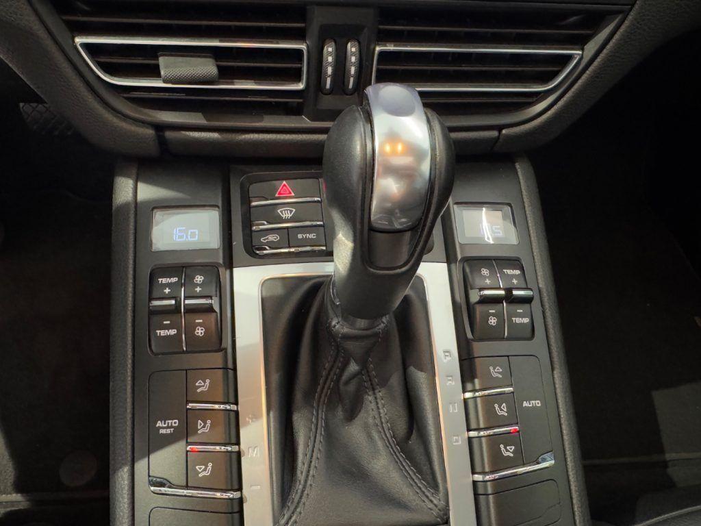 Porsche Macan 2.0 + TETTO APRIBILE