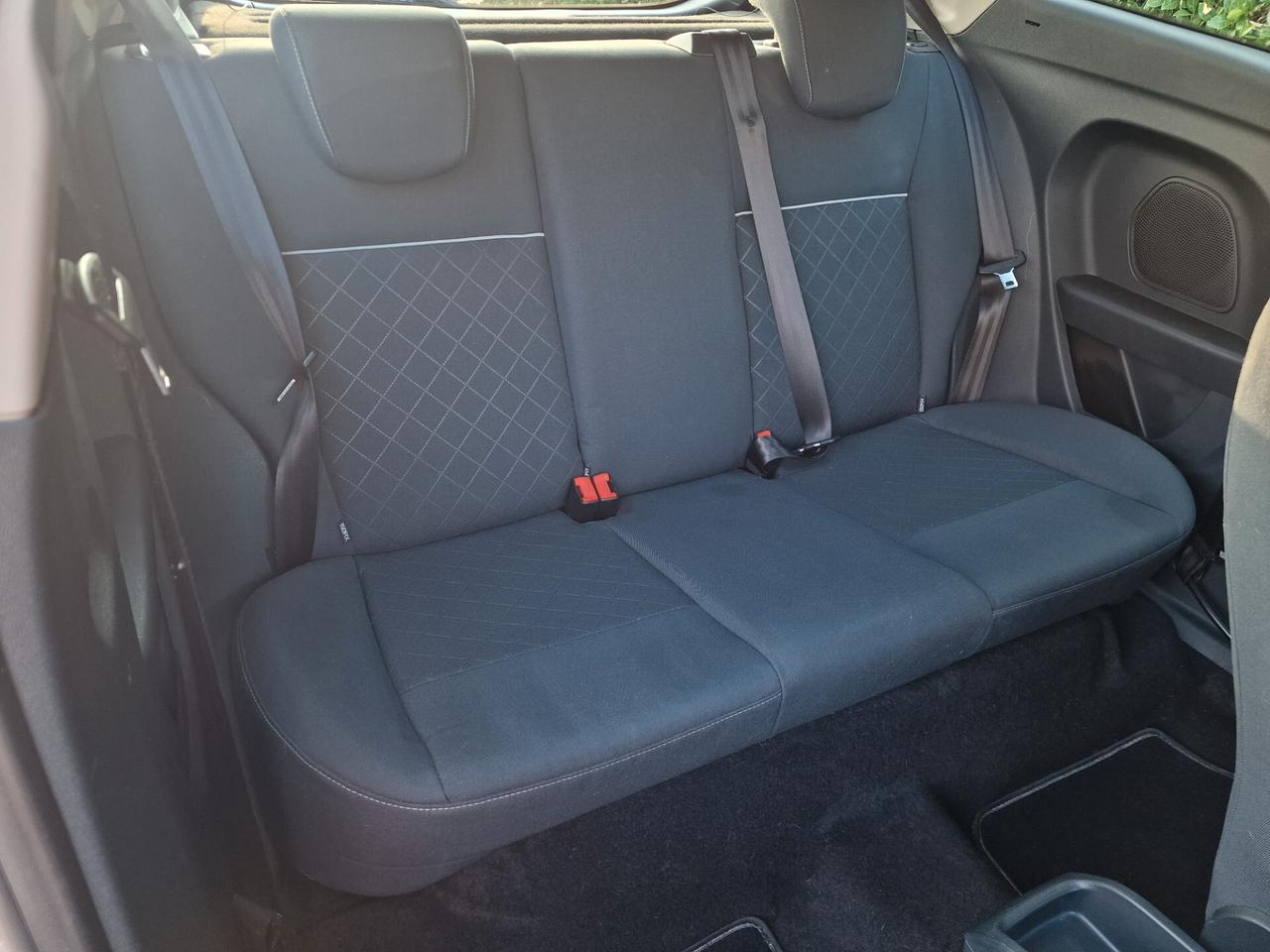 Ford Fiesta Ikon 1.2 60cv 2012