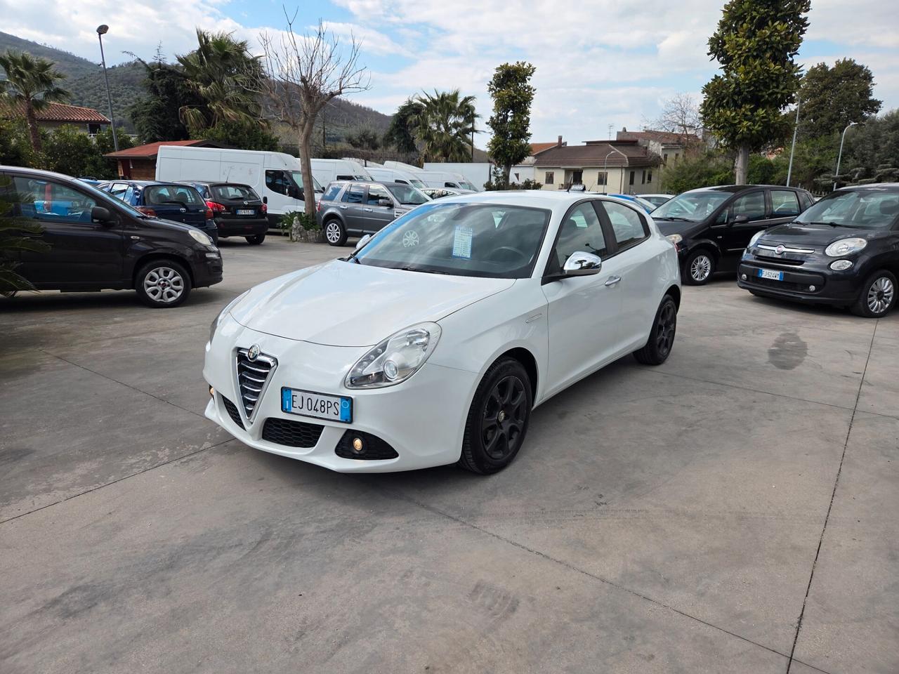 Alfa Romeo Giulietta 1.6 JTDm-2 105 CV - PERFETTA