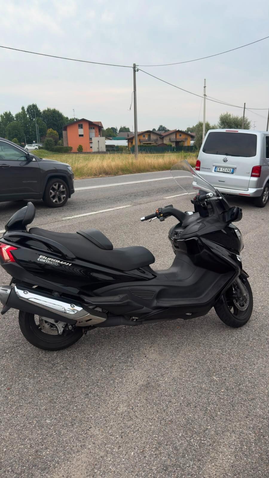 Suzuki Burgman 650 exclusive