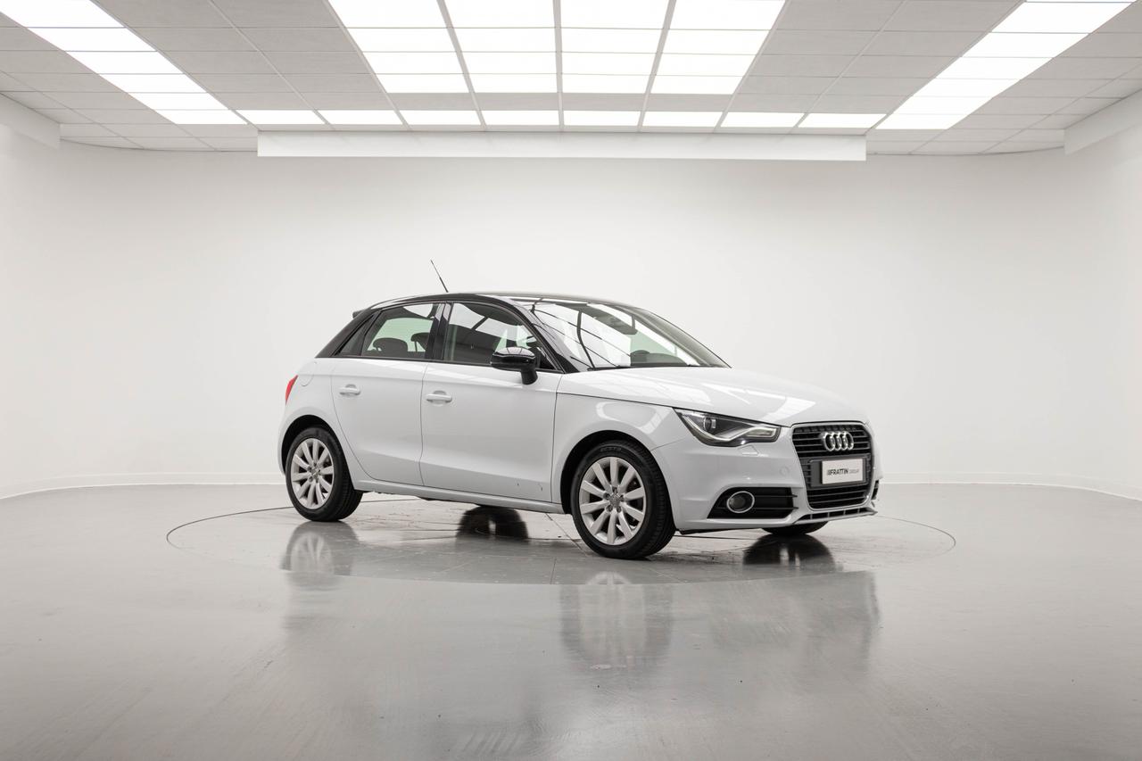 AUDI A1 SPB 1.6 TDI S TRONIC AMBITION