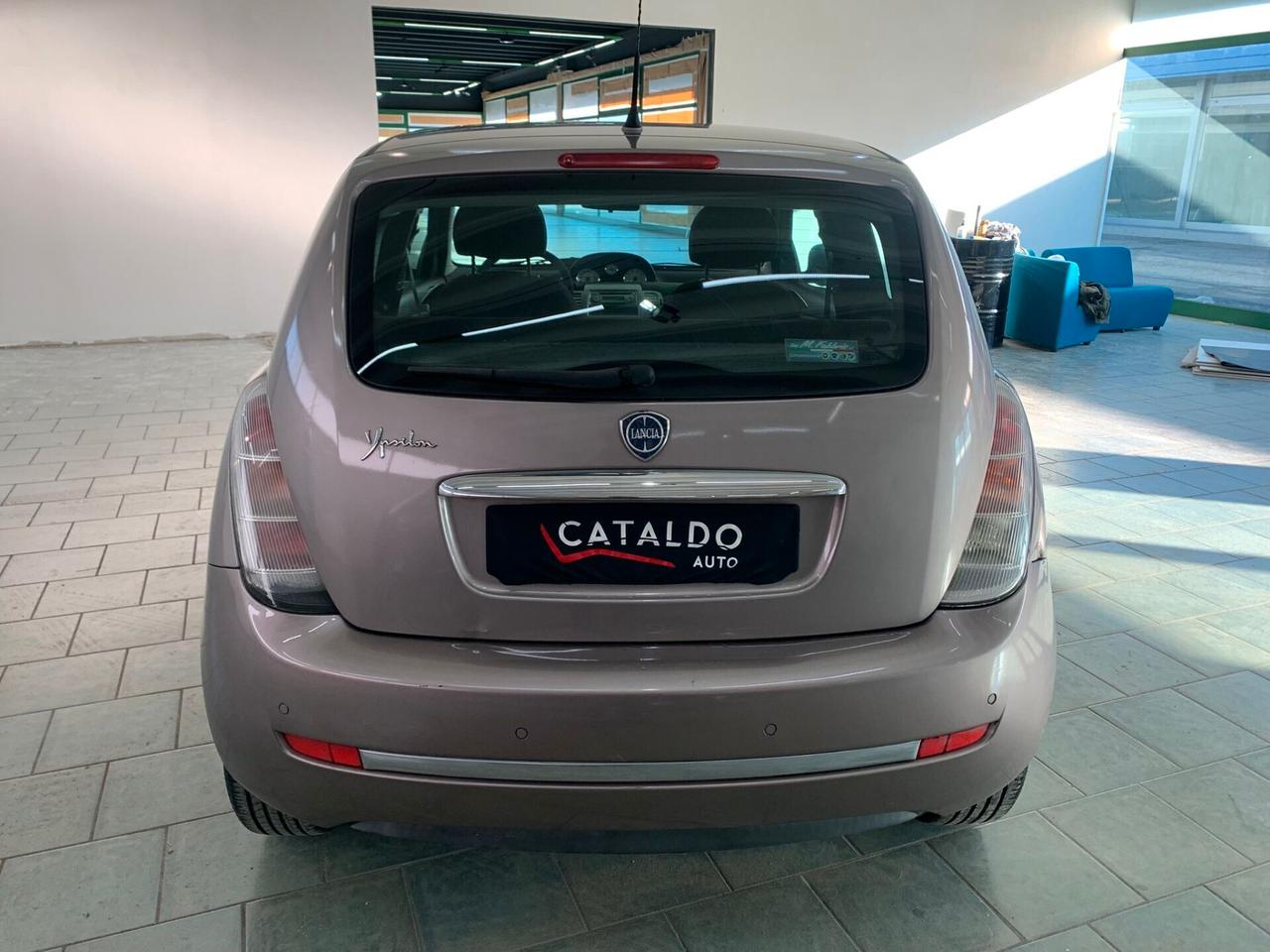 Lancia Ypsilon 1.2 69 CV Diva