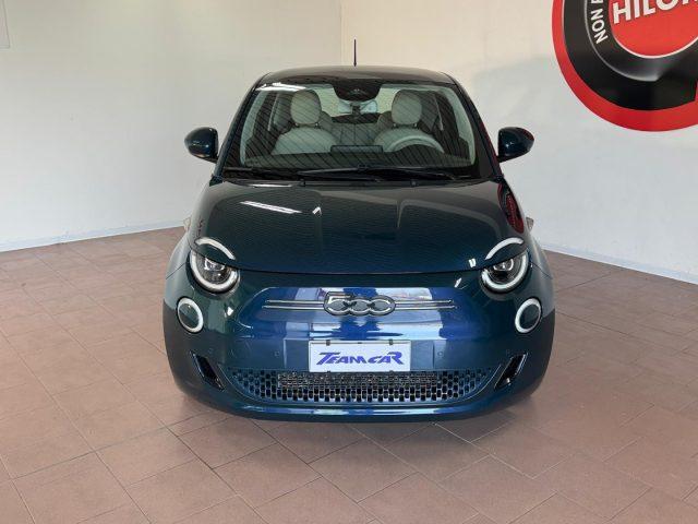 FIAT 500e 42kWh La Prima Unicoprop. 320km di Autonomia