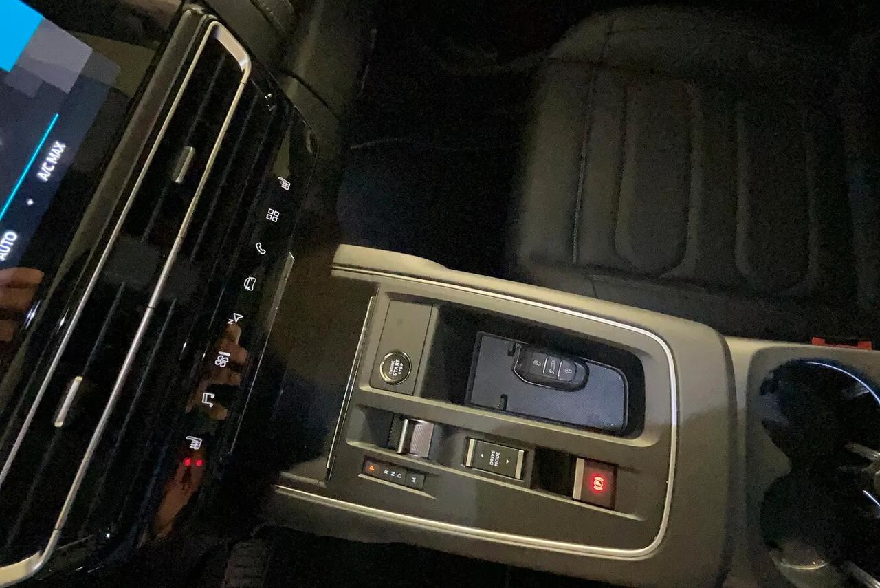 Citroen C5 Aircross Hybrid 136 e-DCS6 Max