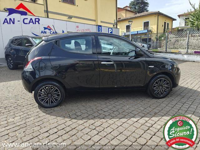 LANCIA Ypsilon 1.0 FireFly 5 porte S&S Hybrid Gold