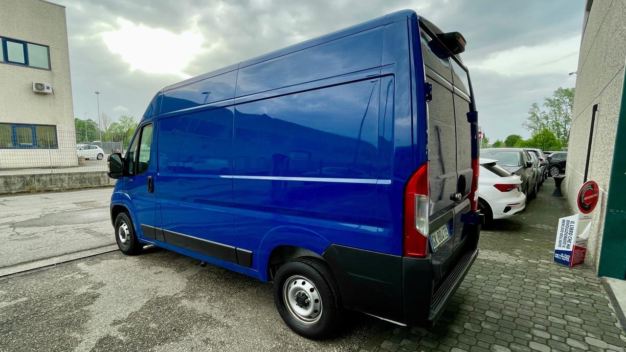 FIAT DUCATO 35 2.2 MJT PM-TM LAMIERATO 140CV - TELECAMERA POSTERIORE, CARPLAY, NEOPATENTATI