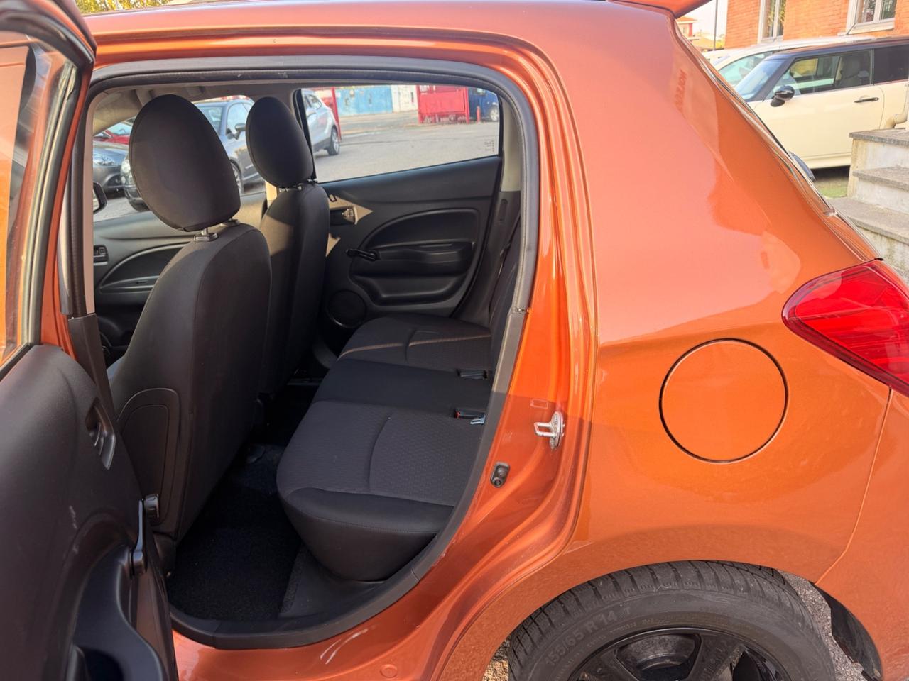 Mitsubishi Space Star 1.0 Invite