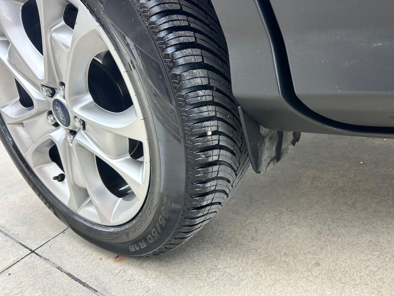 Ford Kuga 2.0 TDCI 120 CV S&S 2WD Titanium