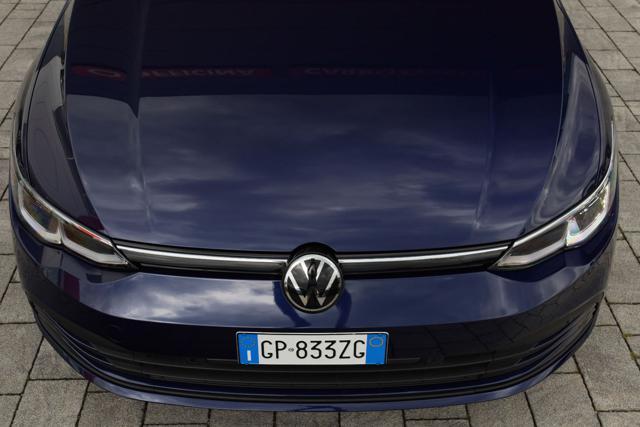 VOLKSWAGEN Golf 1.0 eTSI EVO DSG Life