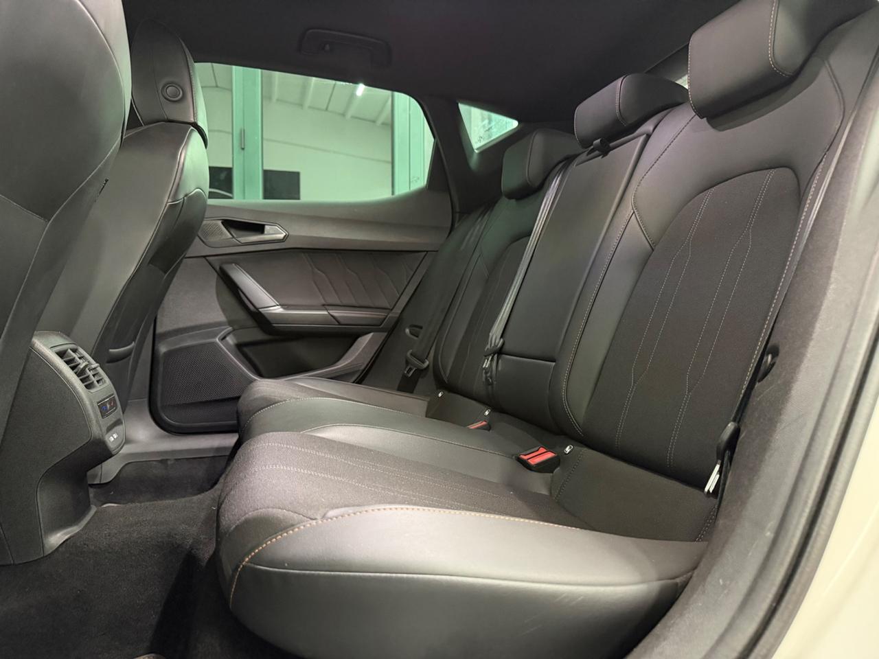Cupra Leon 1.5 Hybrid 150 CV DSG