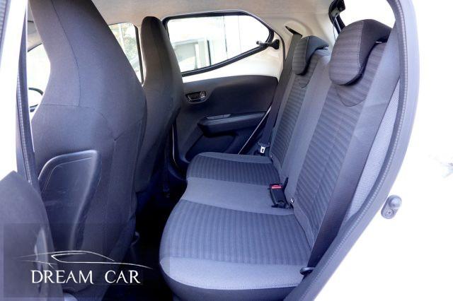 TOYOTA Aygo 1.0 VVT-i 72 CV 5 porte x-play MMT AUTOMATICA
