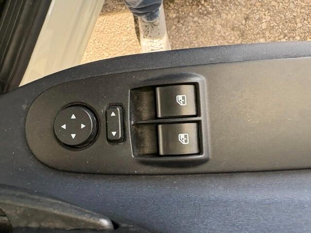 Lancia Ypsilon 1.0 FireFly 5 porte S&S Hybrid Gold Plus