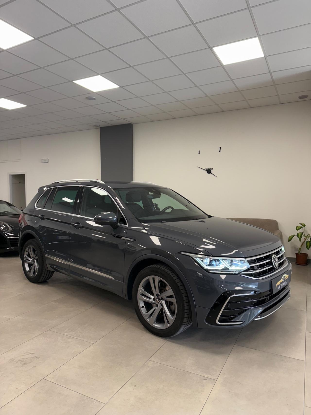 Volkswagen Tiguan 2.0 TDI SCR 4MOTION Sport BlueMotion Technology