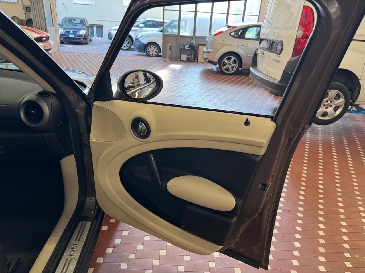 Mini Cooper Countryman 1.6 Benzina - UNICO PROPRIETARIO