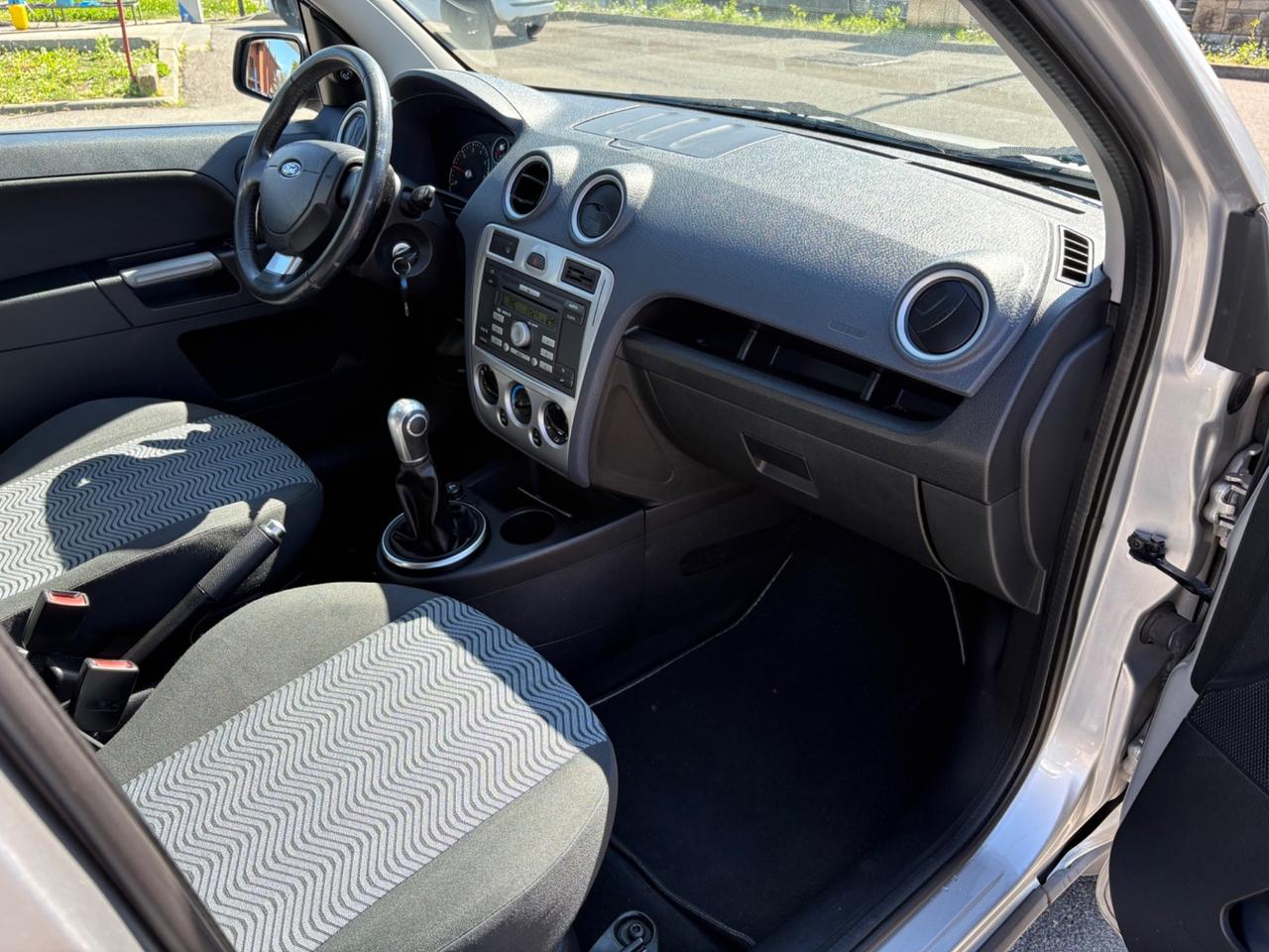 Ford Fusion 1.4 16V aut. 5p. Titanium