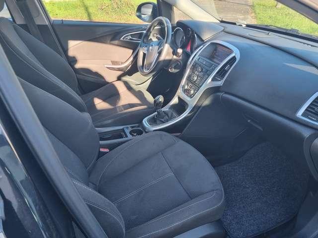 Opel Astra Astra IV 2010 5p 1.6 turbo Cosmo S 180cv