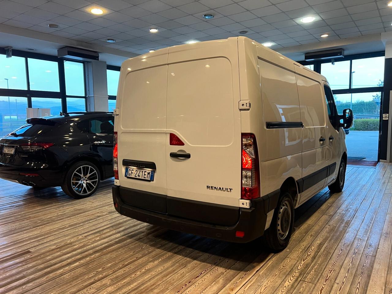 RENAULT MASTER 2.3 / UNICO PROPRIETARIO / 98.000 KM