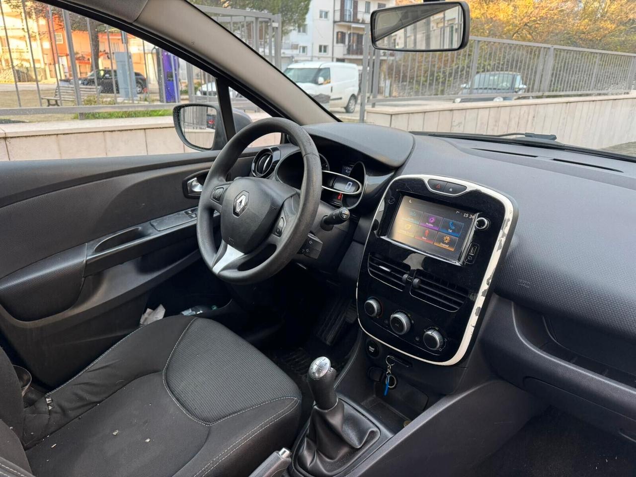 Renault Clio dCi 8V 75CV Start&Stop 5 porte Energy Life, neopatentati