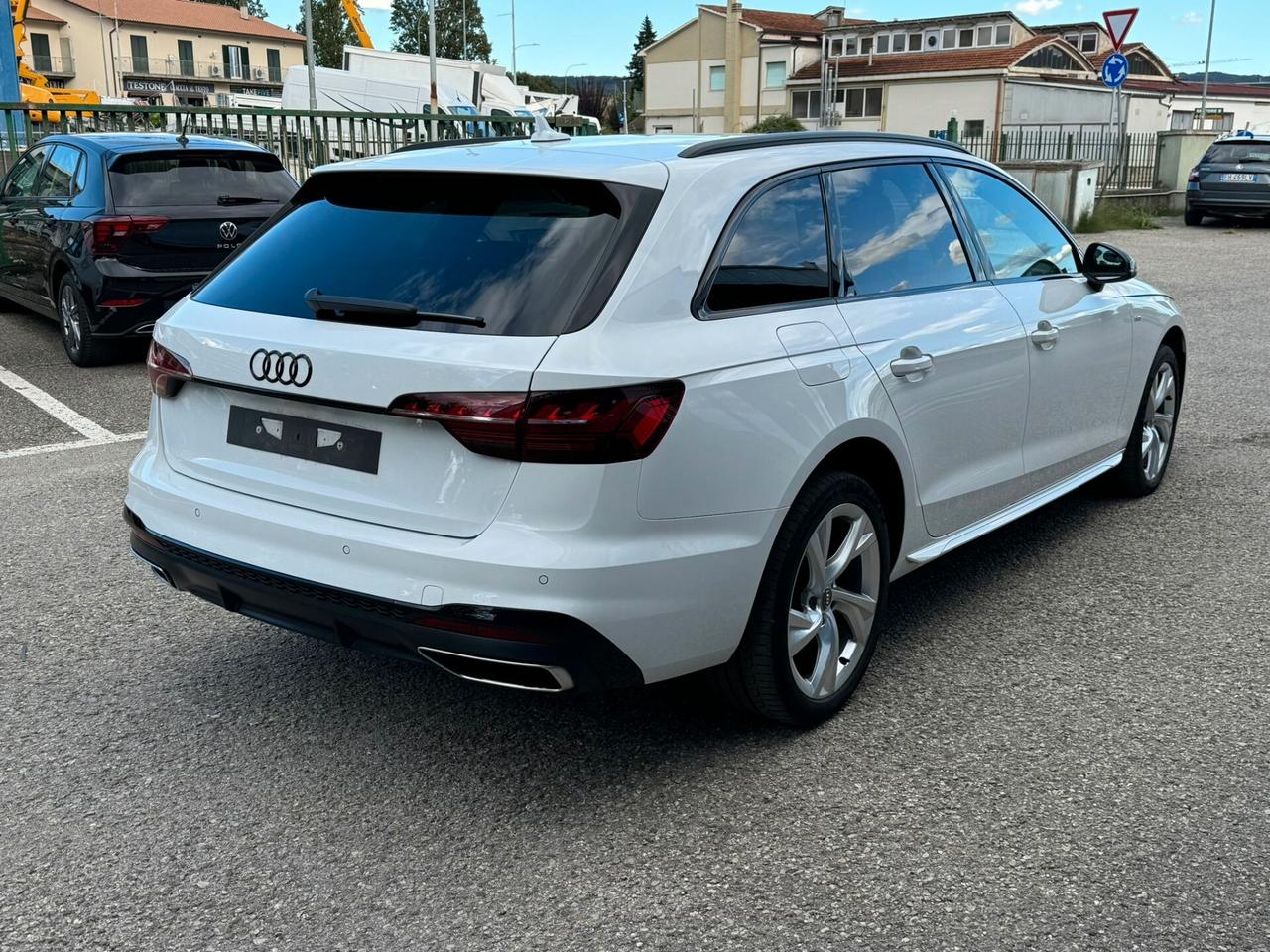 Audi A4 Avant 40 g-tron S tronic S line edition