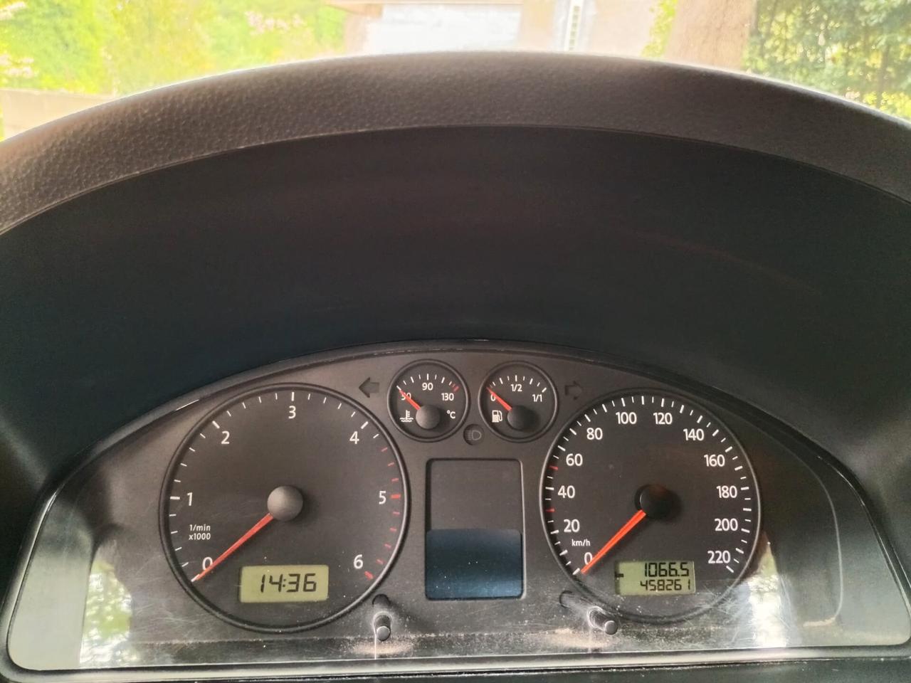 Volkswagen Caravelle/Multivan CARAVELLE T5