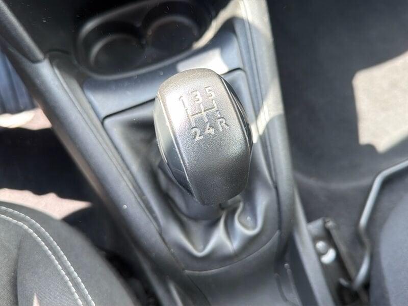 Peugeot 208 I 2015 5p 1.2 puretech Active 68cv my18