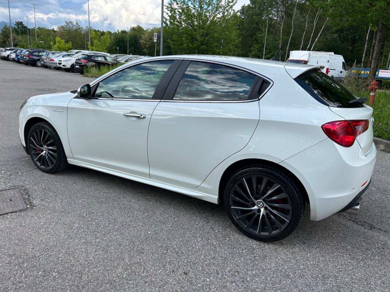 Alfa Romeo Giulietta 2.0 JTDm-2 140 CV Exclusive