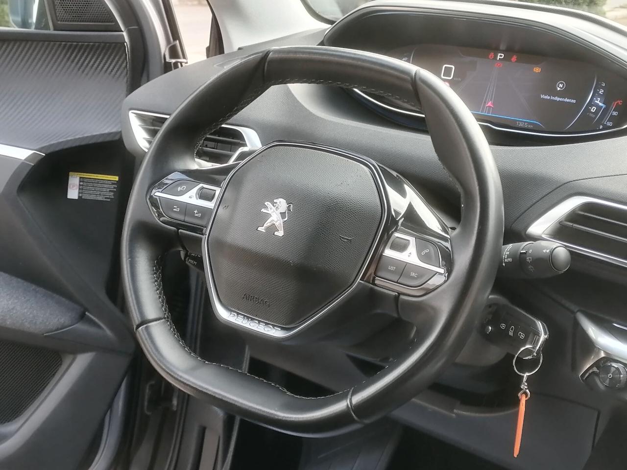 Peugeot 3008 BlueHDi 130 EAT8 *Allure FULL OPTIONAL*