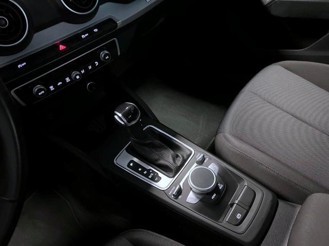 AUDI Q2 35 TFSI S tronic Business