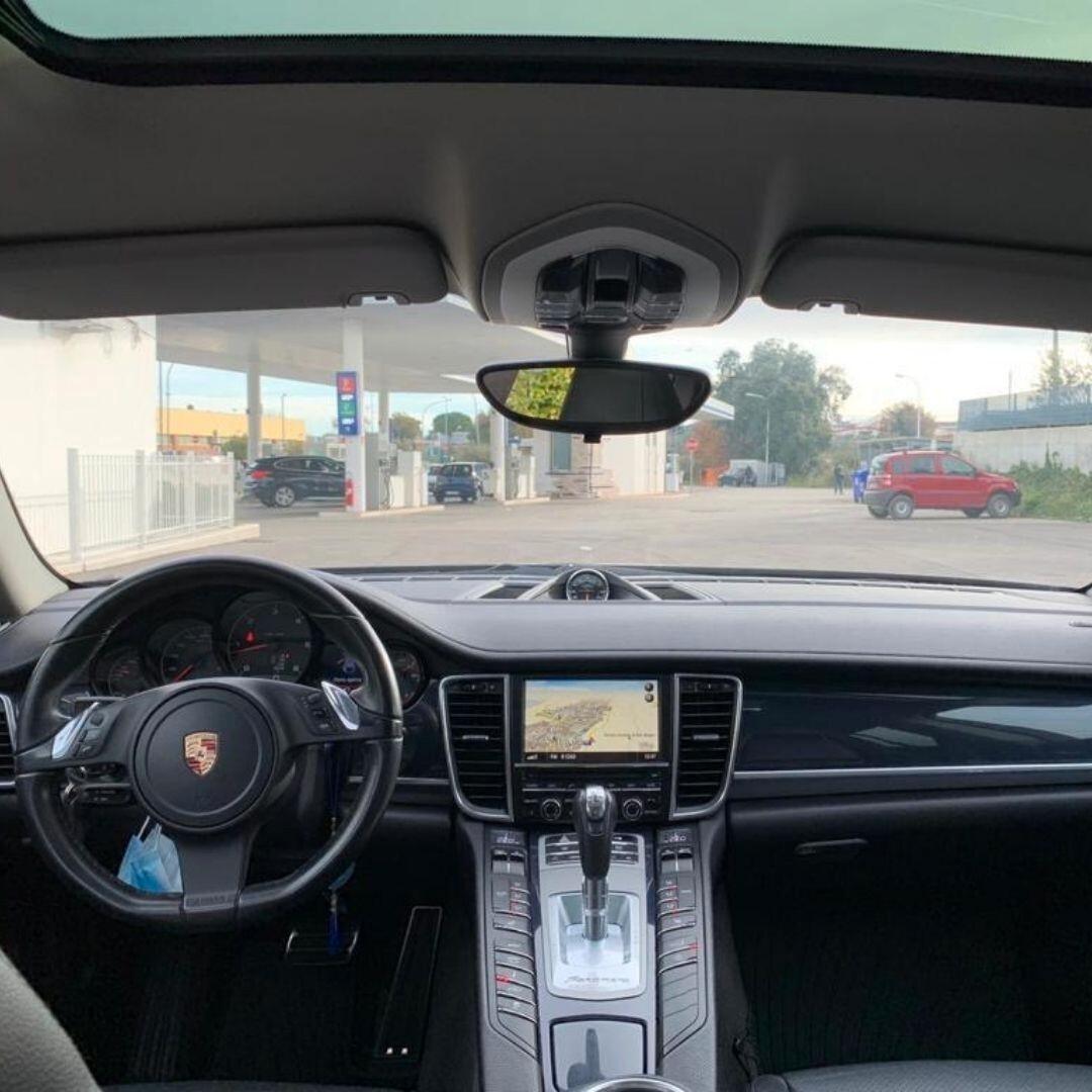 Porsche Panamera 3.0 Diesel **LEGGI INFO**