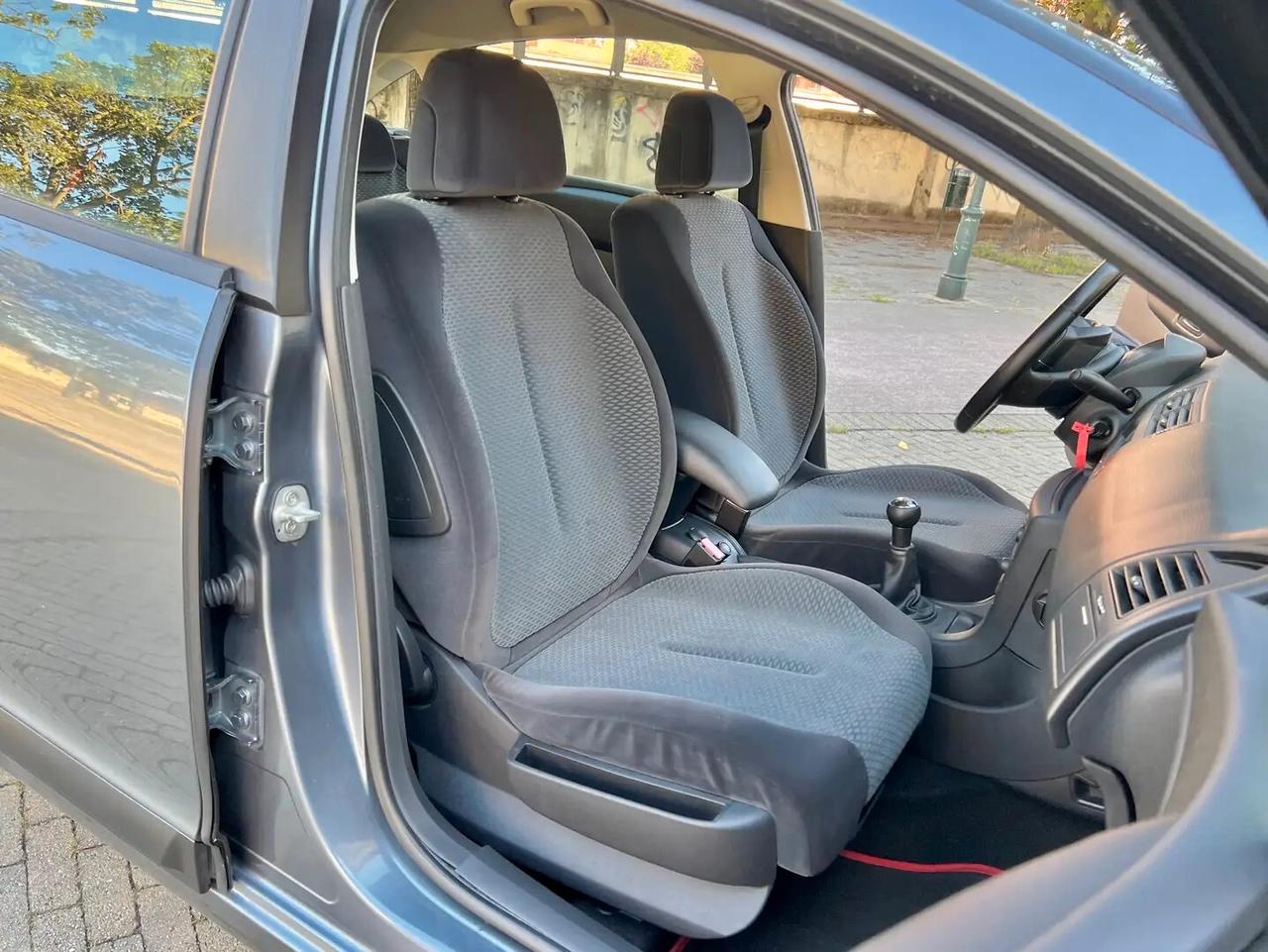 Citroen C4 5 Porte 1.6 16v 110cv Elegance