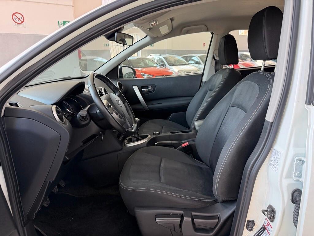 Nissan Qashqai 2.0 dCi DPF Tekna 4X4