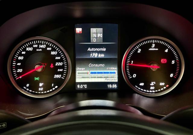 MERCEDES-BENZ C 200 d S.W. Auto Business