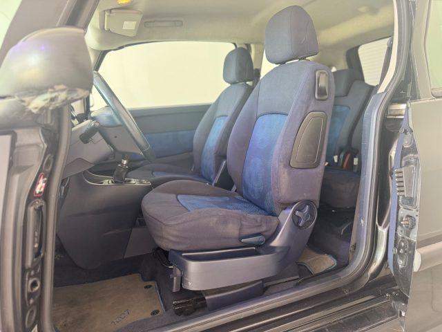 PEUGEOT 1007 1.4 Happy