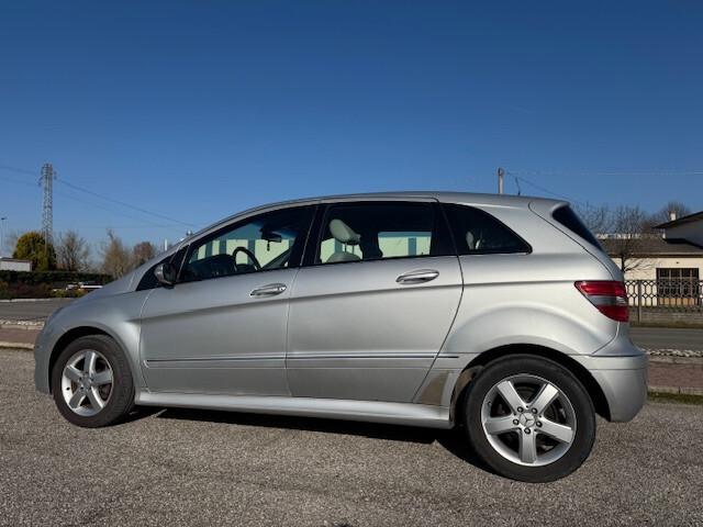 Mercedes-benz B 200 CDI Sport-SOLO X COMMERCIANTI D'AUTO