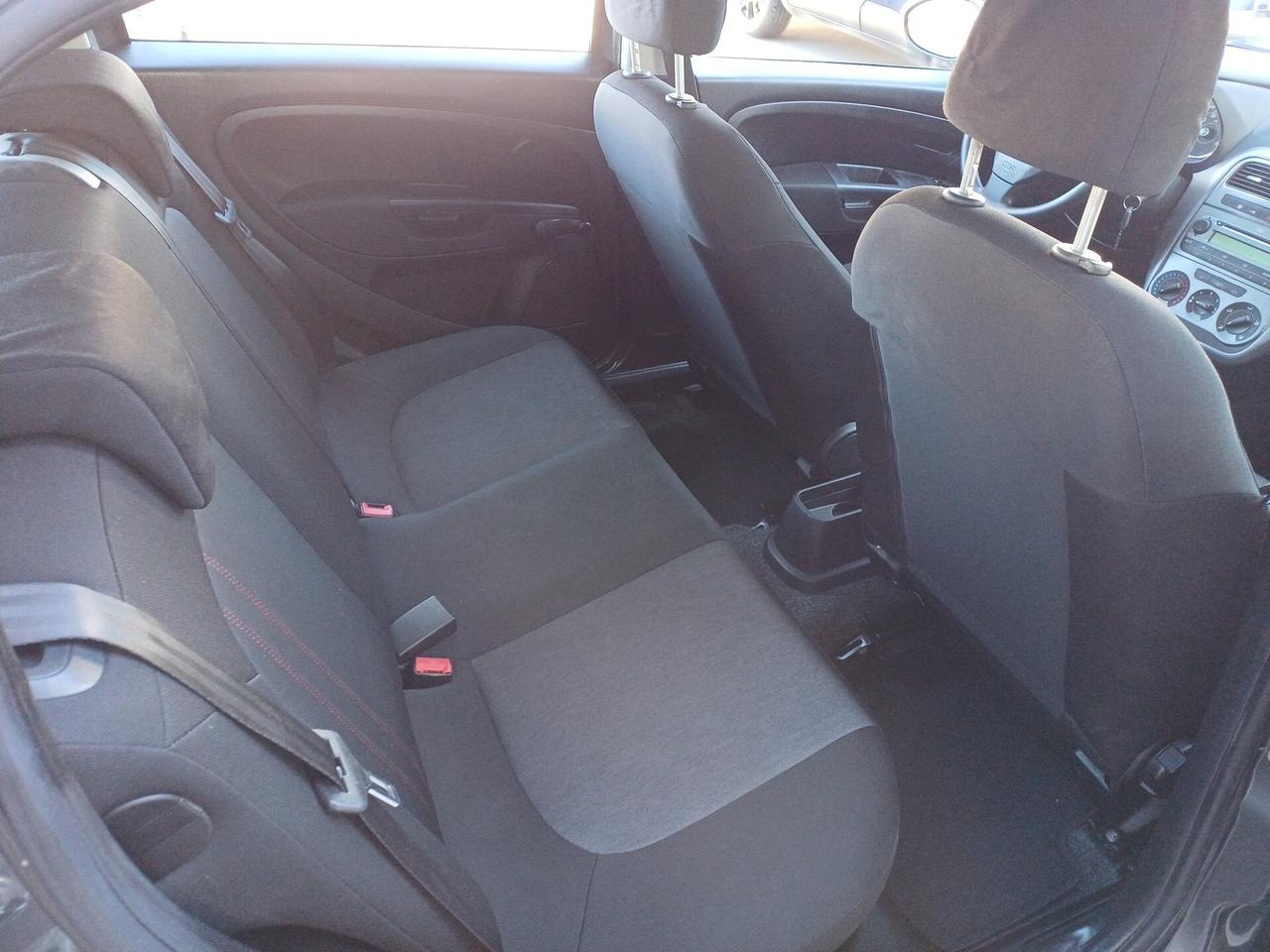 Fiat Punto 1.3 MJT II 75 CV 5 porte Lounge