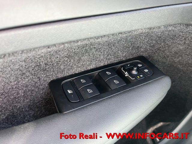 VOLVO XC40 T4 Recharge PHEV Inscription Expression PROMO !