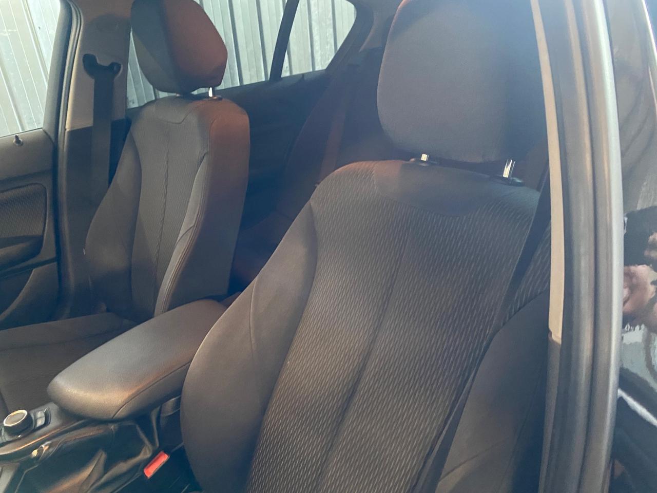 Bmw 116 116i 5p. SPORT COMENUOVA