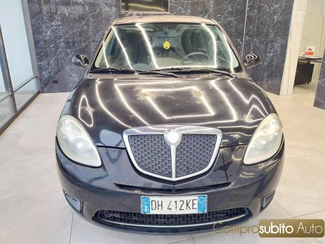 LANCIA Ypsilon 1.3 MJT ( Garanzia 12 Mesi)