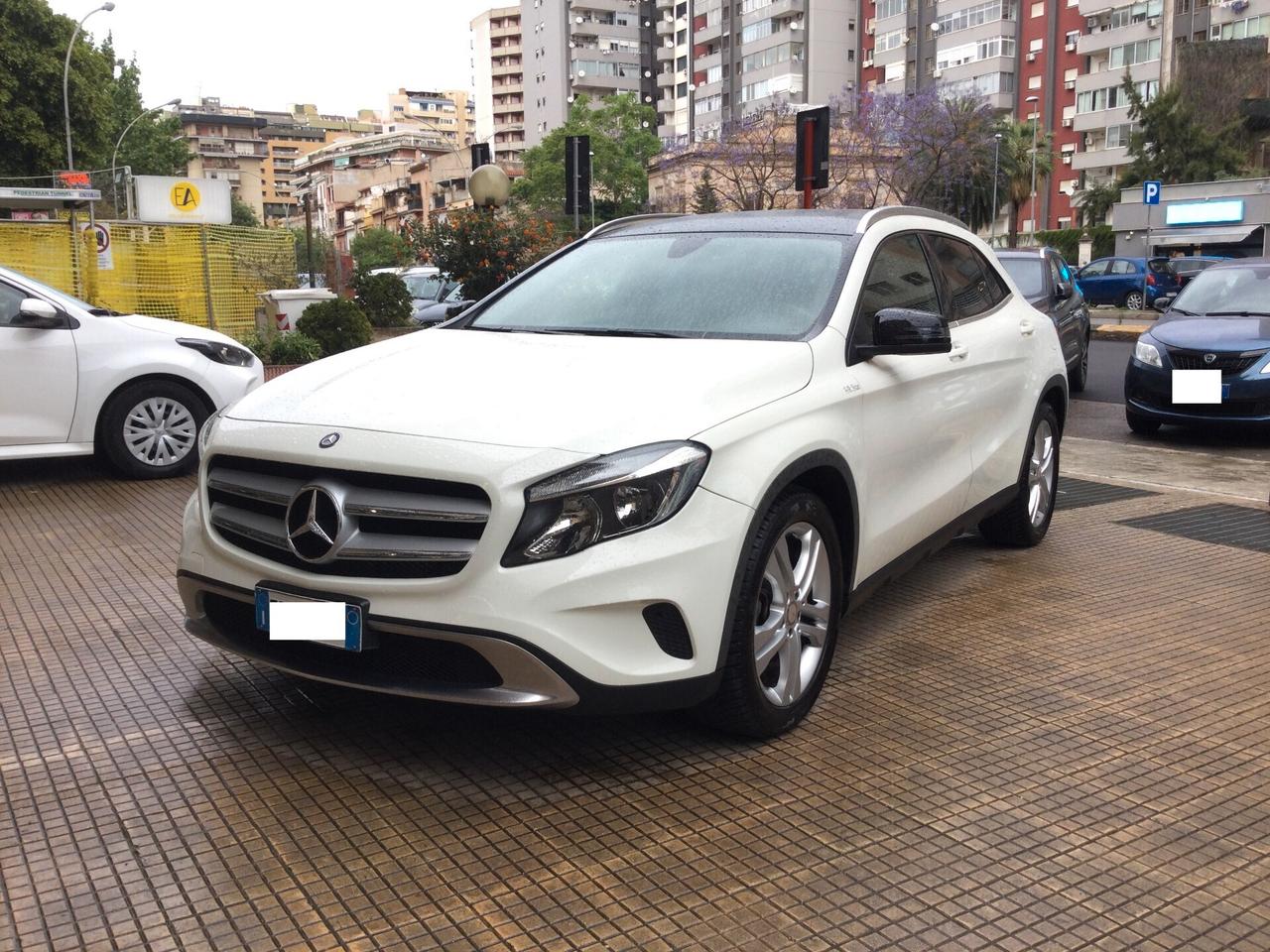 Mercedes-benz GLA 180 d Automatic Premium
