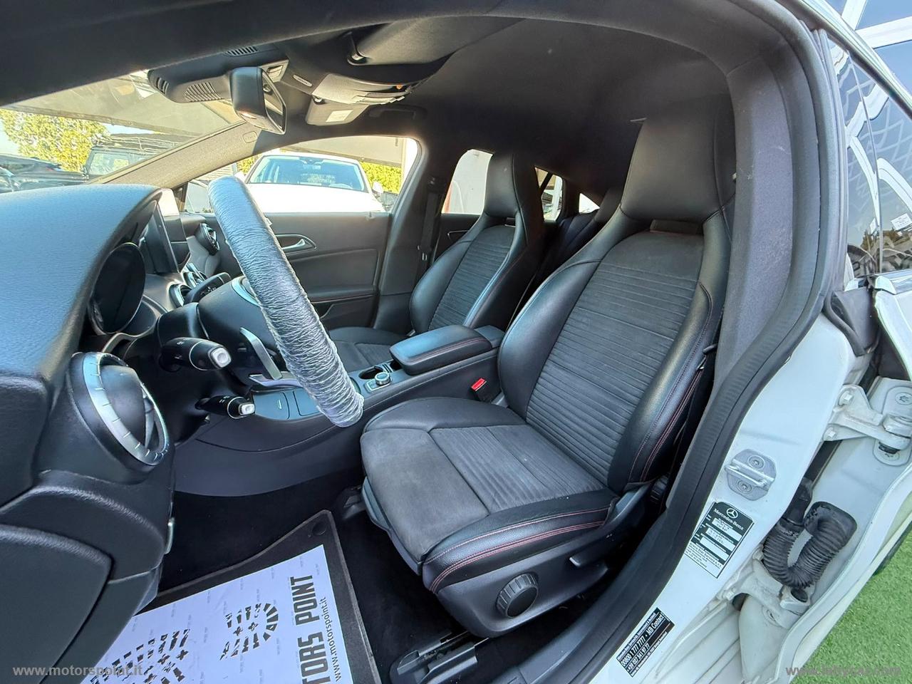 MERCEDES-BENZ CLA 200 d Automatic Premium Dark Night PER OPERATORI DEL SETTORE