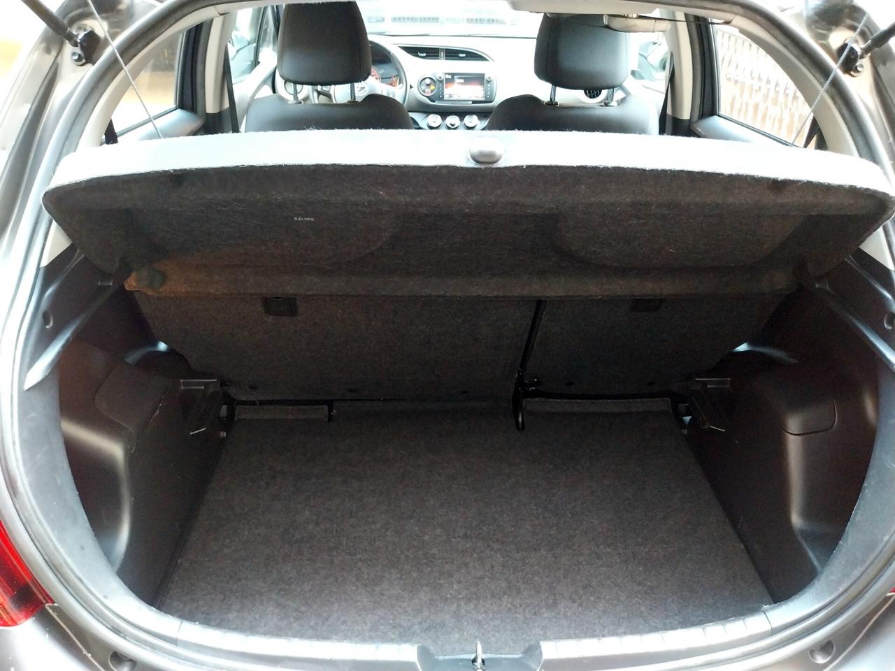 Toyota Yaris 1.0 5 porte Cool
