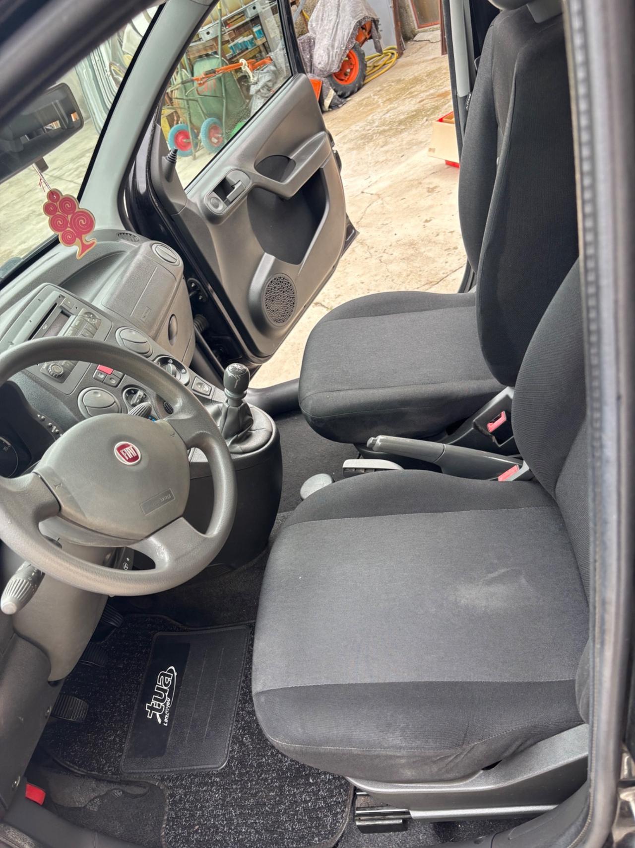 Fiat Panda 1.3 MJT 16V DPF 4x4 Climbing