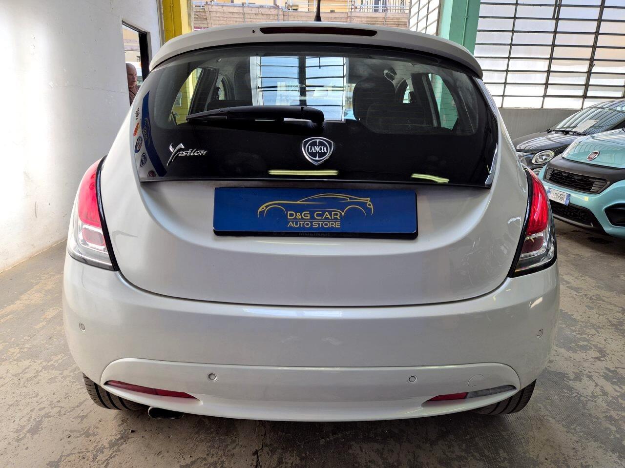 Lancia Ypsilon 1.2 GPL Gold