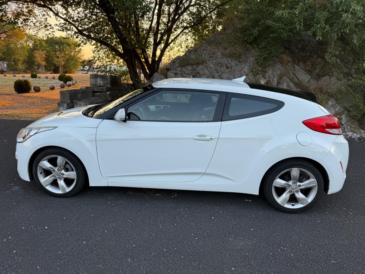 Hyundai Veloster 1.6 GDI DCT Comfort