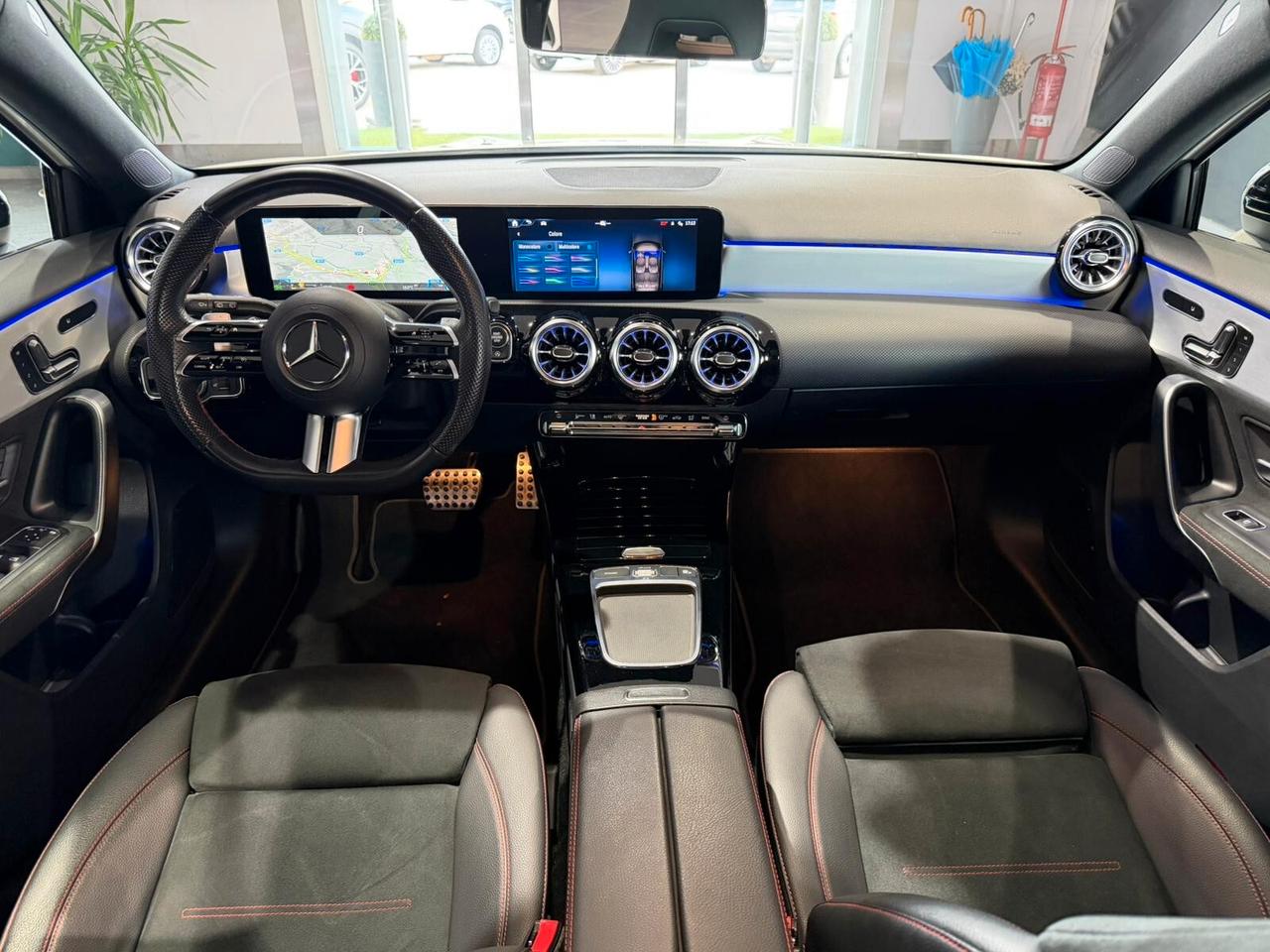 Mercedes-benz A 200d Premium AMG Plus Night Edition